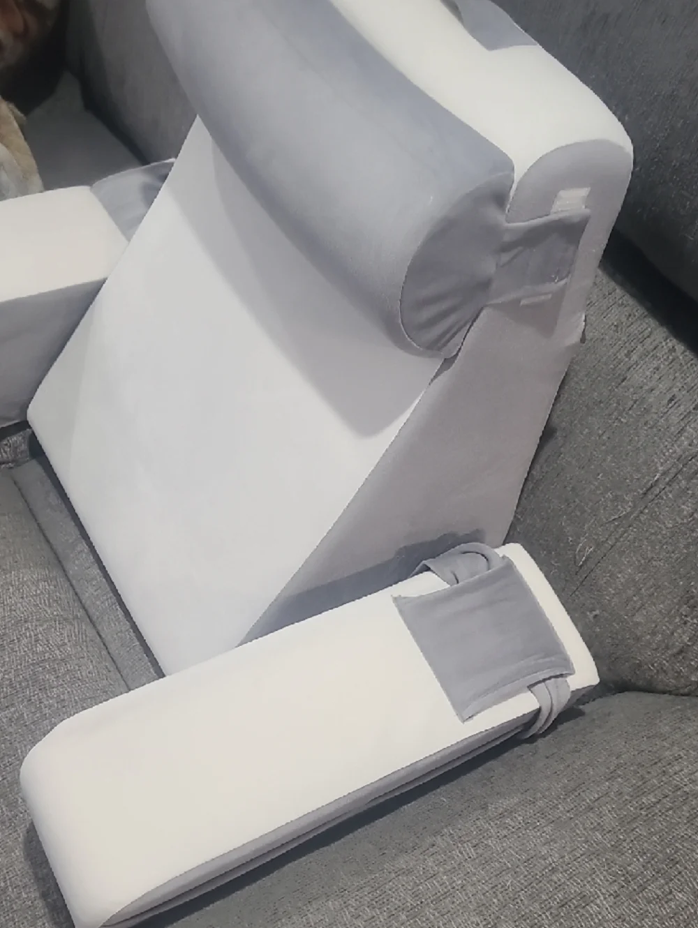 Source Unknown padded support